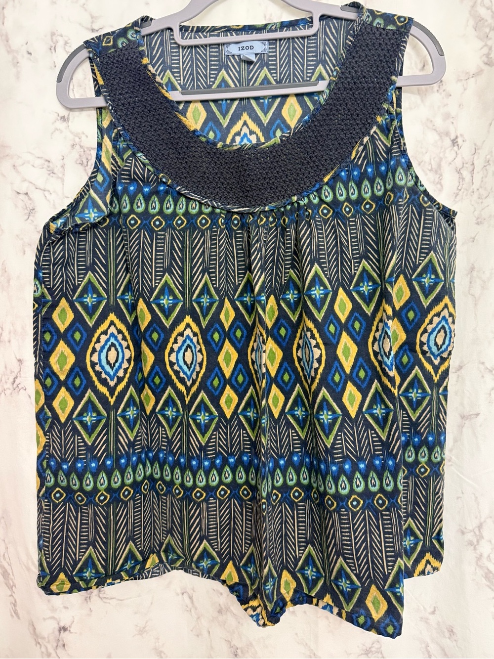 Izod Geometric Print Sleeveless Tank in Navy, Yellow and Green